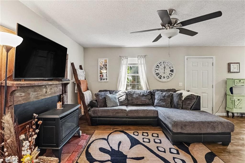 2 bedroom, 2 bathroom, 1,152 sq ft single family residence for sale at 641 Johnson Road SE, Adairsville, GA 30103 — photo 8