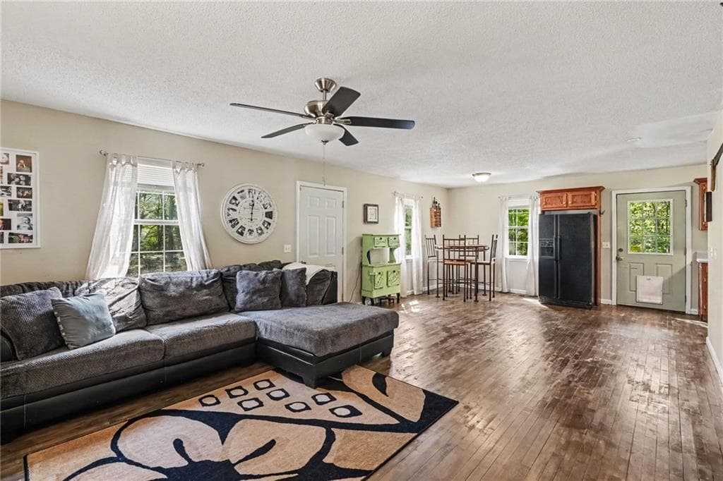 2 bedroom, 2 bathroom, 1,152 sq ft single family residence for sale at 641 Johnson Road SE, Adairsville, GA 30103 — photo 10