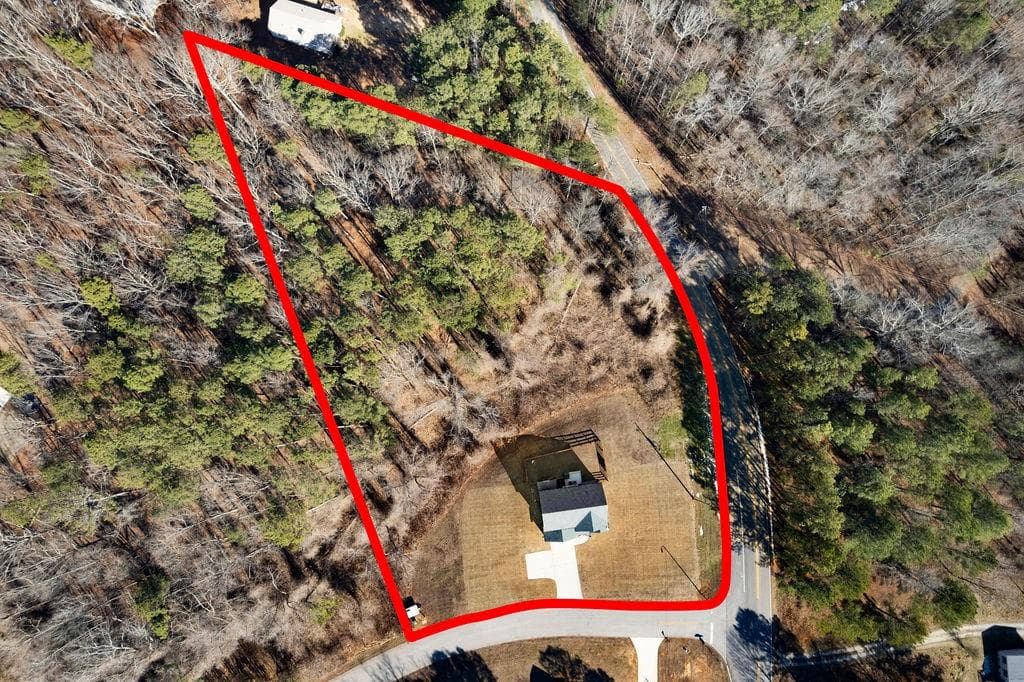 4 bedroom, 3 bathroom, 2,263 sq ft single family residence for sale at 24 Plantation Oaks Drive, Rockmart, GA 30153 — photo 3