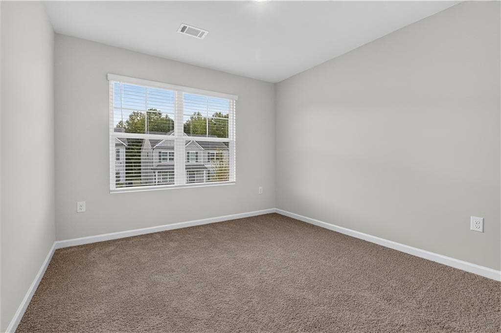 5 bedroom, 3 bathroom, 2,758 sq ft single family residence for rent at 129 King Village, Braselton, GA 30517 for $2,150 a month — photo 8