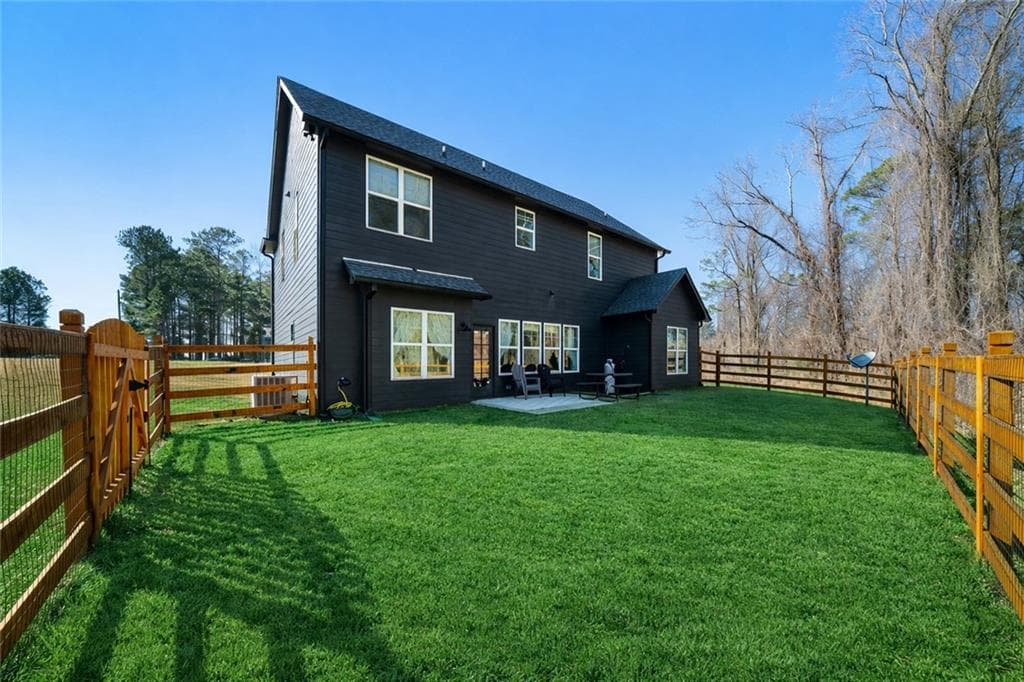 4 bedroom, 3 bathroom, 2,263 sq ft single family residence for sale at 24 Plantation Oaks Drive, Rockmart, GA 30153 — photo 6