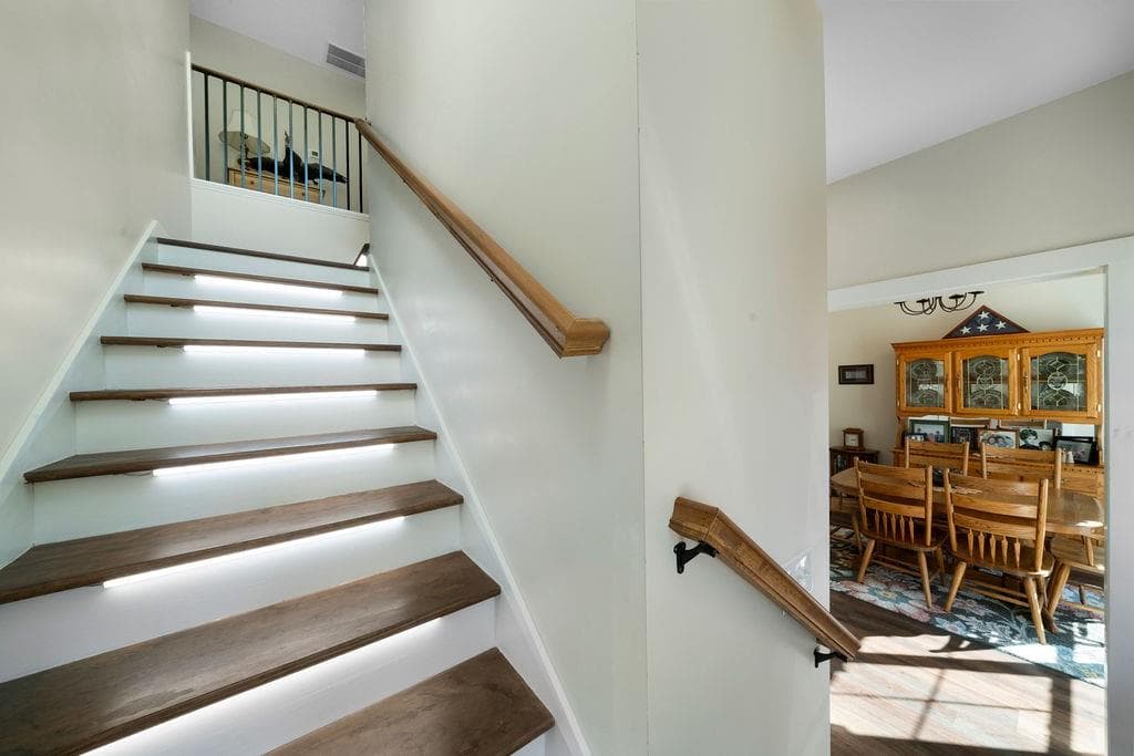 4 bedroom, 3 bathroom, 2,263 sq ft single family residence for sale at 24 Plantation Oaks Drive, Rockmart, GA 30153 — photo 7