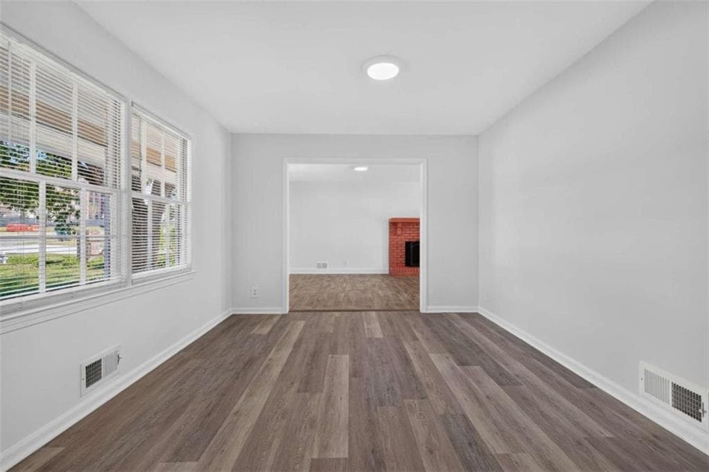 3 bedroom, 2 bathroom, 1,438 sq ft single family residence for sale at 1021 GRAYSON Highway, Lawrenceville, GA 30046 — photo 9