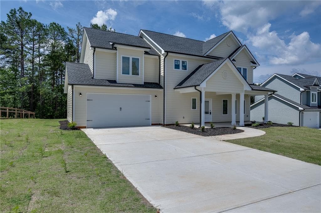 4 bedroom, 3 bathroom, 2,201 sq ft single family residence for sale at 119 Boulder Drive, Toccoa, GA 30577