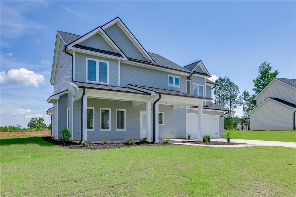 4 bedroom, 3 bathroom, 2,201 sq ft single family residence for sale at 134 Boulder Drive, Toccoa, GA 30577 — photo 3