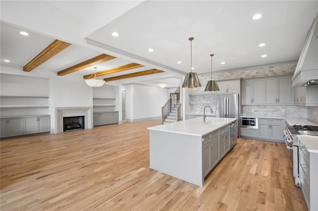 4 bedroom, 5 bathroom, 3,478 sq ft single family residence for sale at 2275 Malcom Estates Drive, Bogart, GA 30622 — photo 5