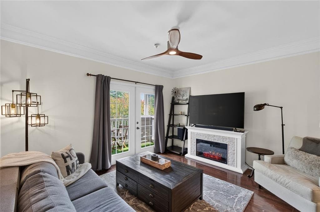 1 bedroom, 1 bathroom, 784 sq ft condominium for sale at 2700 Pine Tree Road 1306, Atlanta, GA 30324 — photo 6