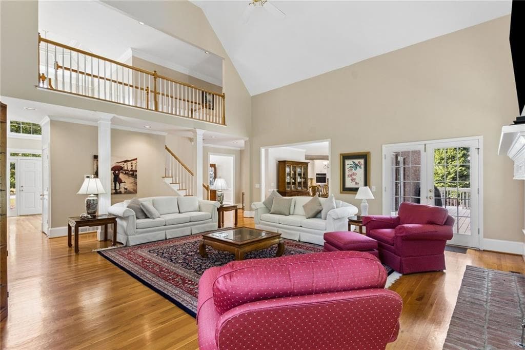 6 bedroom, 5 bathroom, 5,915 sq ft single family residence for sale at 3805 Newport Bay Drive, Alpharetta, GA 30005 — photo 10