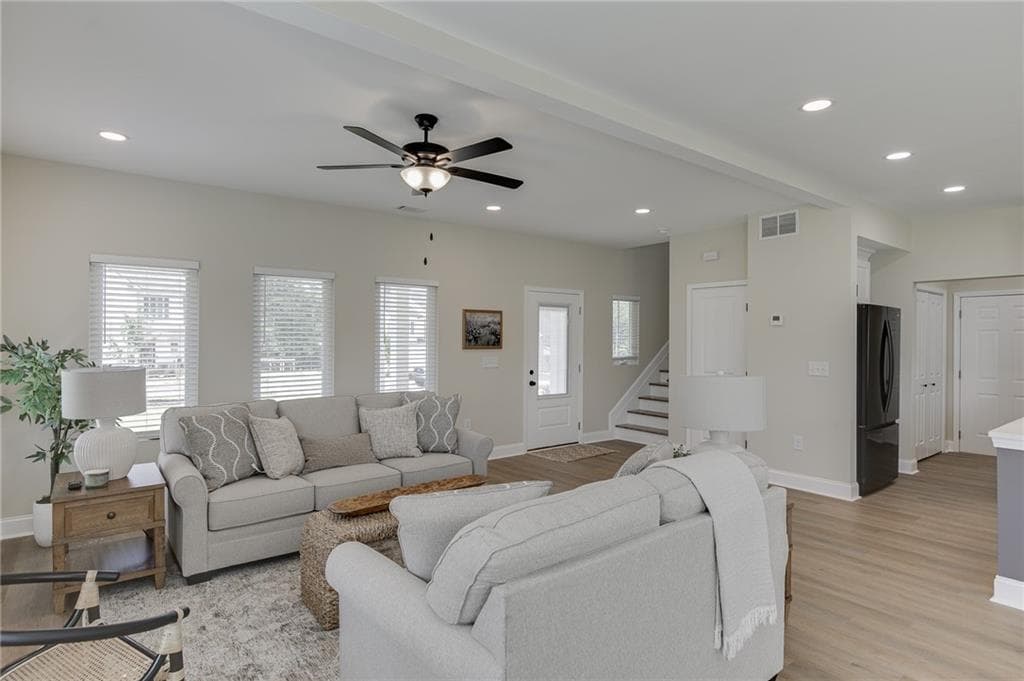 4 bedroom, 3 bathroom, 2,201 sq ft single family residence for sale at 155 Boulder Drive, Toccoa, GA 30577 — photo 8