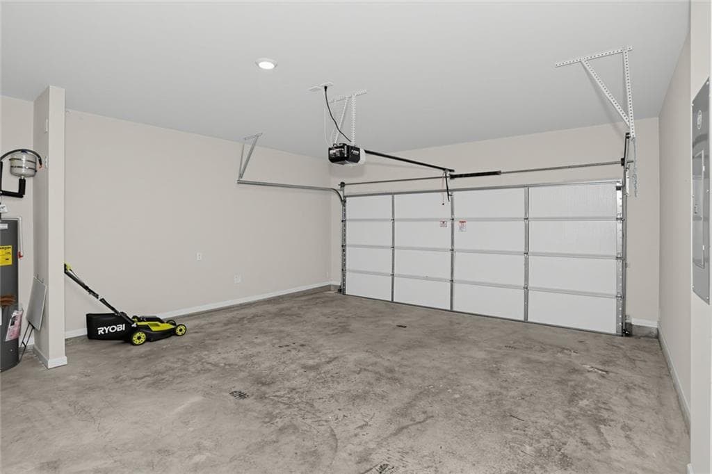 5 bedroom, 3 bathroom, 2,361 sq ft single family residence for sale at 246 White Cedar Drive, Dawsonville, GA 30534 — photo 4