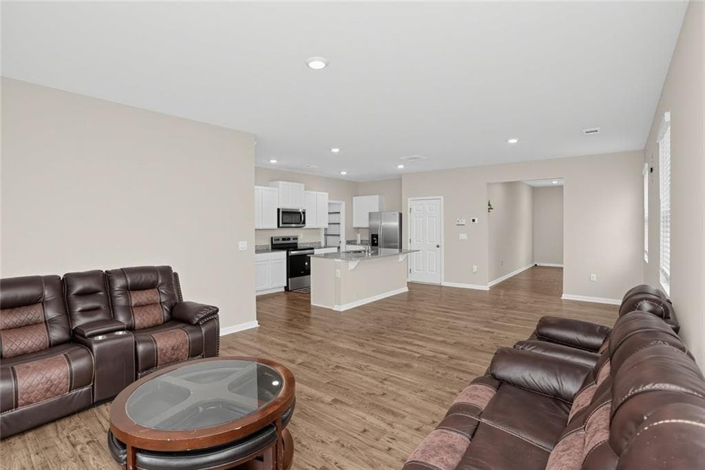5 bedroom, 3 bathroom, 2,361 sq ft single family residence for sale at 246 White Cedar Drive, Dawsonville, GA 30534 — photo 5