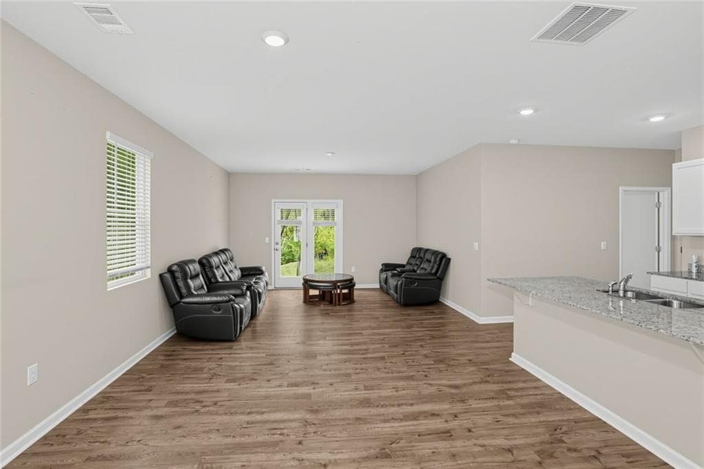 5 bedroom, 3 bathroom, 2,361 sq ft single family residence for sale at 246 White Cedar Drive, Dawsonville, GA 30534 — photo 8