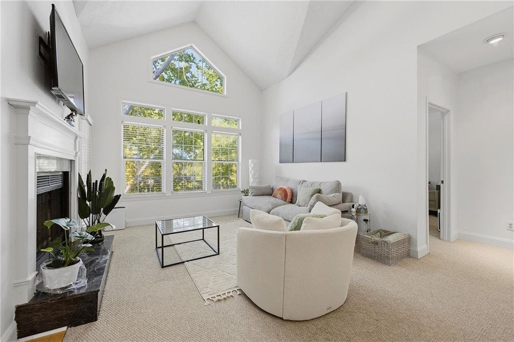 1 bedroom, 1 bathroom, 873 sq ft condominium for sale at 240 Renaissance Parkway 108, Atlanta, GA 30308 — photo 1 of 20