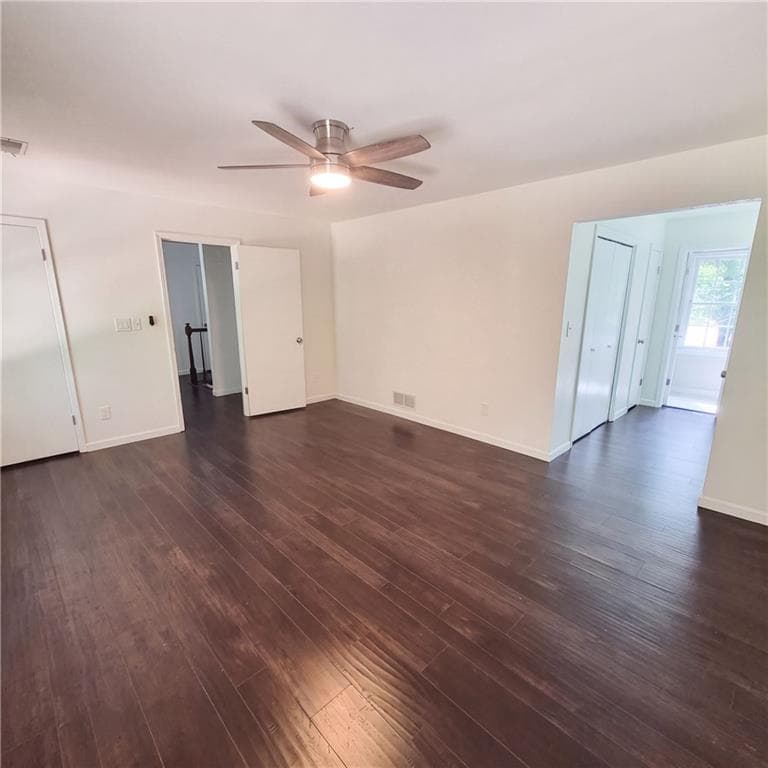 4 bedroom, 3 bathroom, 3,215 sq ft single family residence for sale at 2201 Brookfield Circle, Lawrenceville, GA 30043 — photo 4