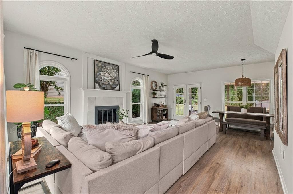 4 bedroom, 3 bathroom, 2,340 sq ft single family residence for sale at 3400 Duncan Bridge Drive, Buford, GA 30519 — photo 9