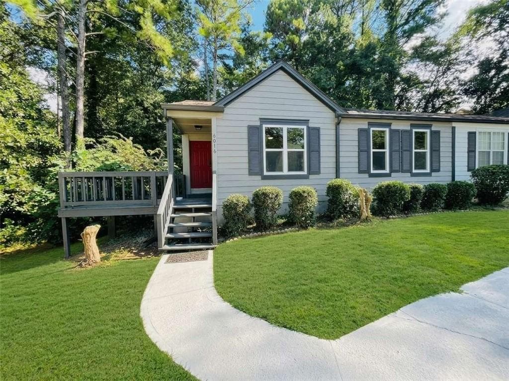 2 bedroom, 2 bathroom, 988 sq ft townhouse for sale at 4016 Heritage Valley Court, Norcross, GA 30093