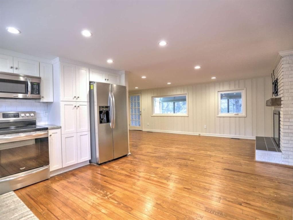 3 bedroom, 2 bathroom, 1,389 sq ft single family residence for rent at 5465 Honeysuckle Trail, Gainesville, GA 30506 for $2,200 a month — photo 6