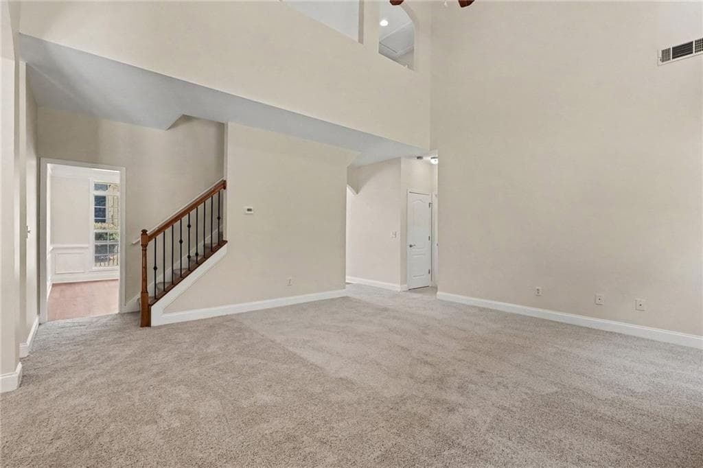 5 bedroom, 3 bathroom, 2,914 sq ft single family residence for sale at 9770 Ivey Ridge Circle, Jonesboro, GA 30238 — photo 5
