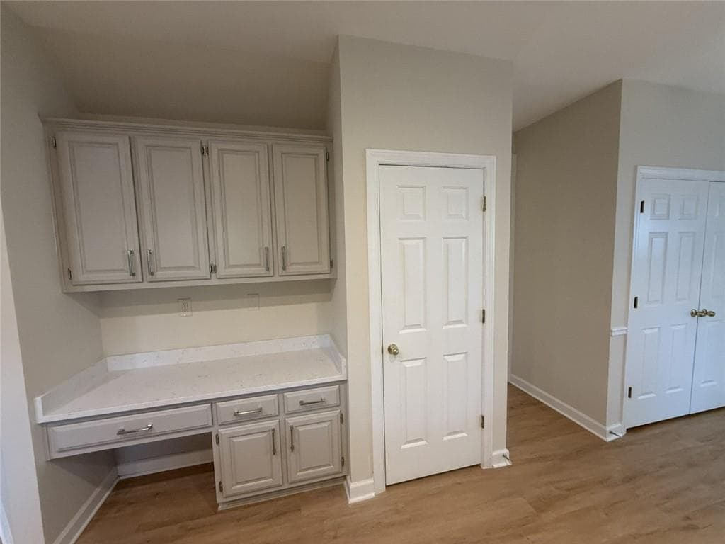 4 bedroom, 3 bathroom, 2,674 sq ft single family residence for rent at 525 Birch Forest Lane, Johns Creek, GA 30005 for $3,000 a month — photo 8
