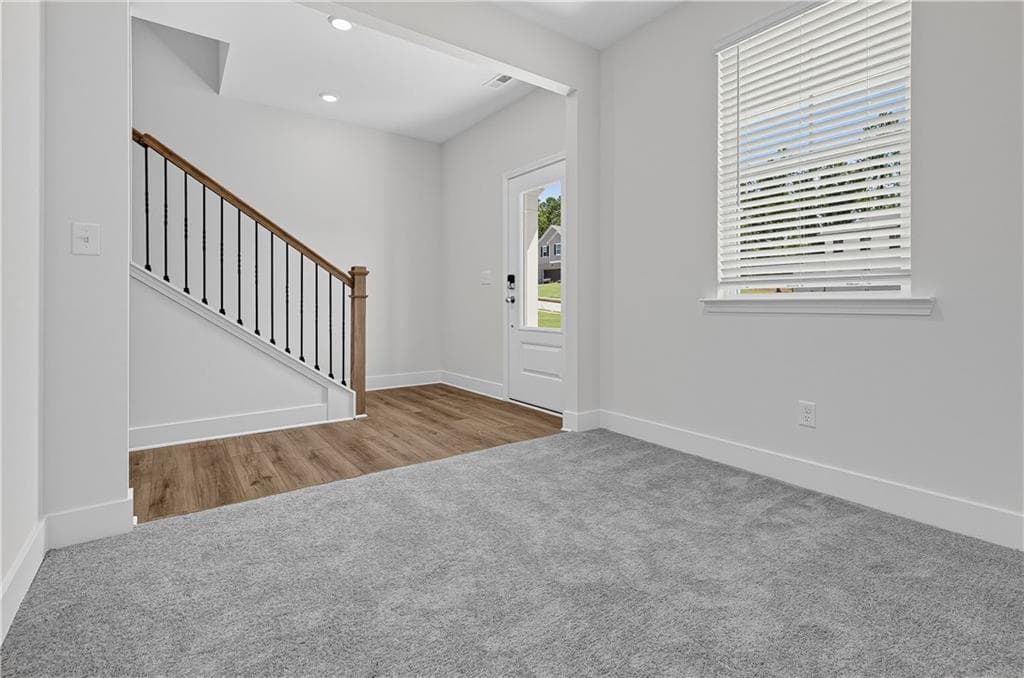 5 bedroom, 4 bathroom, 2,220 sq ft single family residence for sale at 446 Panther Creek Lane, Jackson, GA 30233 — photo 5