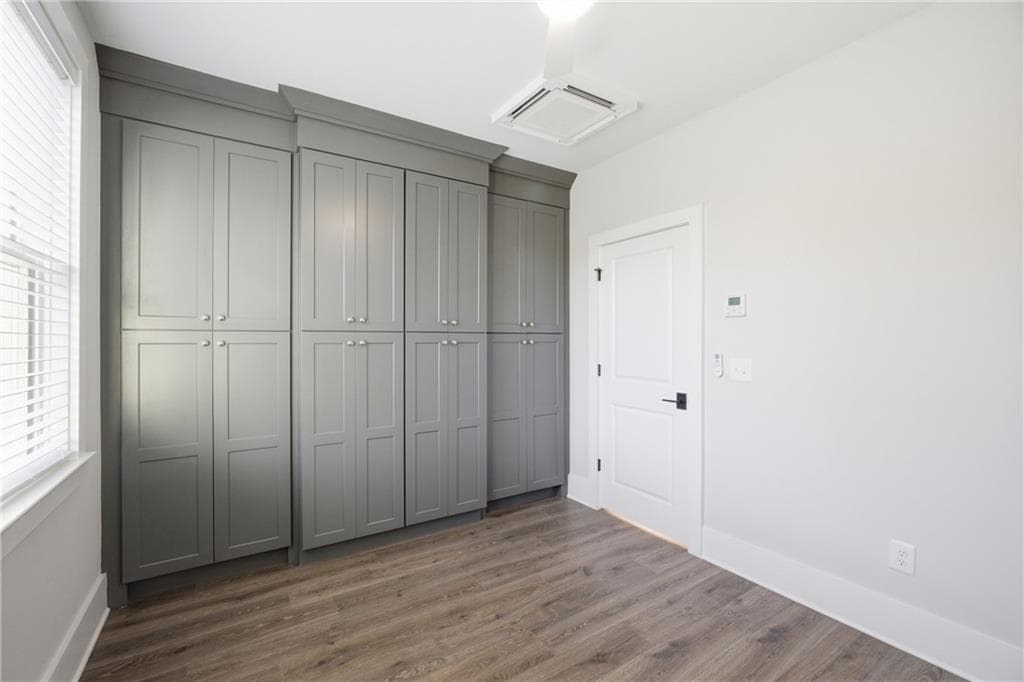 2 bedroom, 2 bathroom, 792 sq ft single family residence for sale at 184 W Jarrard St Unit 3, Cleveland, GA 30528 — photo 4
