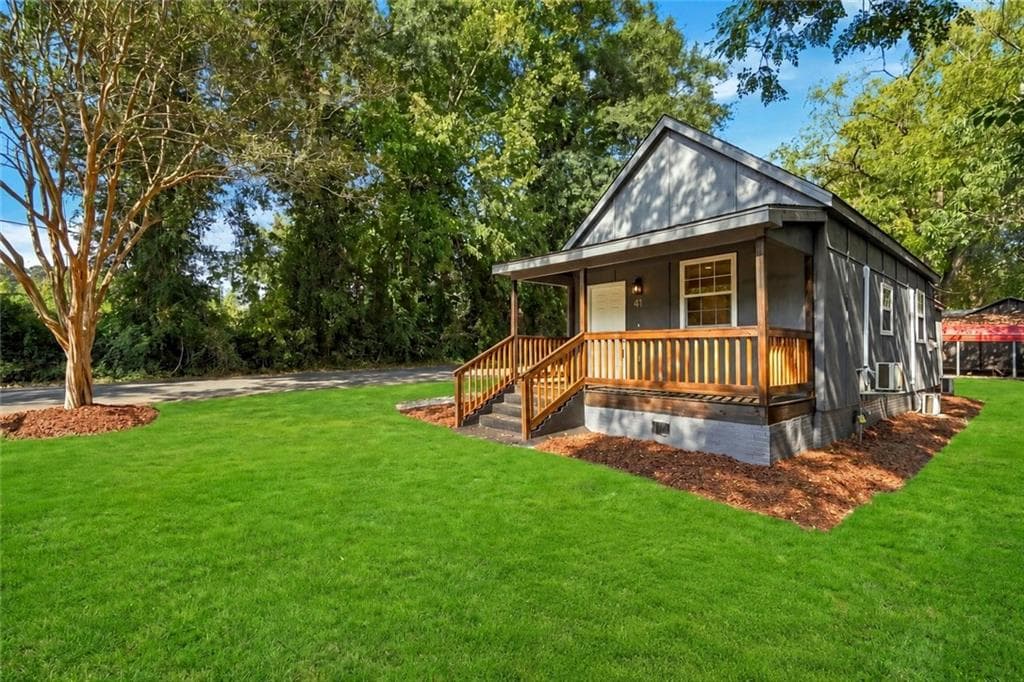 2 bedroom, 2 bathroom, 895 sq ft single family residence for sale at 41 Sargent A St, Newnan, GA 30263 — photo 4