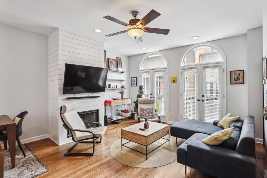 3 bedroom, 4 bathroom, 1,054 sq ft townhouse for sale at 829 Piedmont Avenue 829A, Atlanta, GA 30308 — photo 2