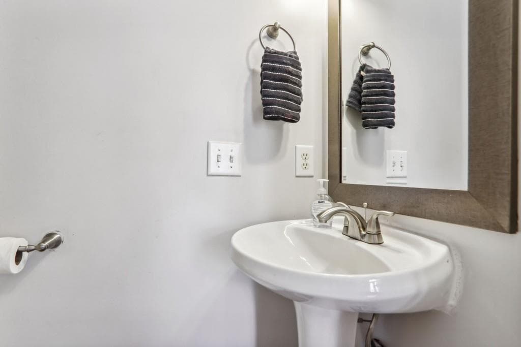 3 bedroom, 4 bathroom, 1,054 sq ft townhouse for sale at 829 Piedmont Avenue 829A, Atlanta, GA 30308 — photo 9