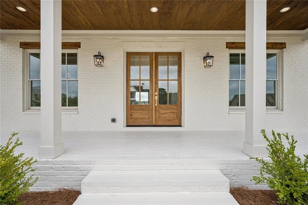 5 bedroom, 4 bathroom, 3,557 sq ft single family residence for sale at 2125 Malcom Estates Drive, Bogart, GA 30622 — photo 2