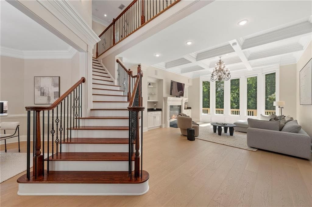 5 bedroom, 6 bathroom, 6,000 sq ft single family residence for sale at 6297 Windward Parkway, Alpharetta, GA 30005 — photo 4