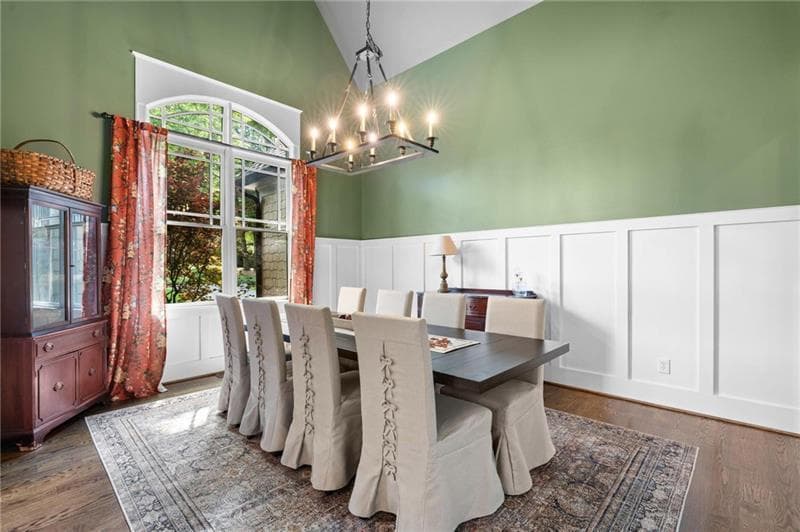 5 bedroom, 7 bathroom, 6,318 sq ft single family residence for sale at 4842 Kitty Hawk Drive, Atlanta, GA 30342 — photo 6