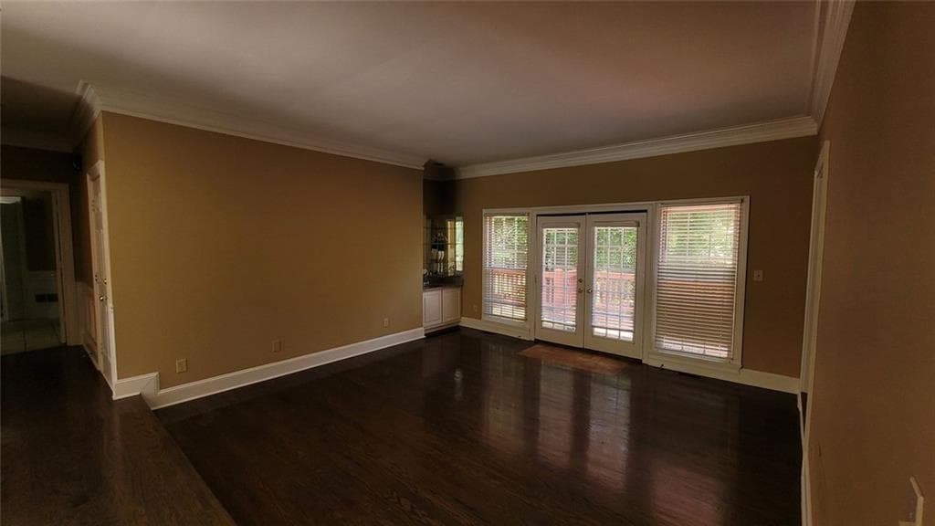 6 bedroom, 5 bathroom, 4,052 sq ft single family residence for rent at 5005 Johns Creek Court, Alpharetta, GA 30022 for $3,300 a month — photo 8