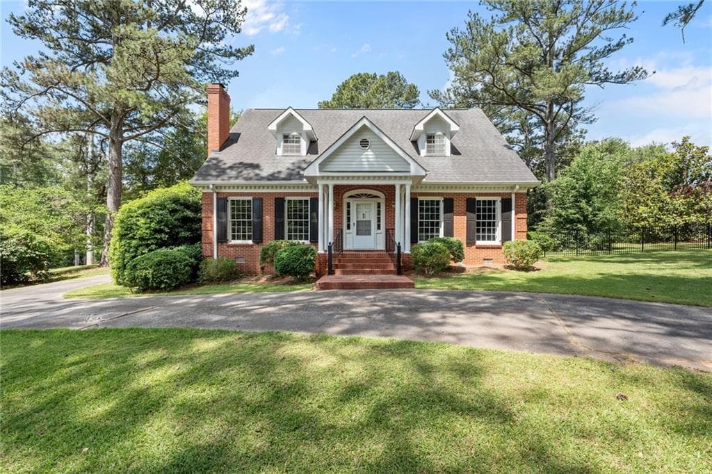 4 bedroom, 4 bathroom, 3,950 sq ft single family residence for sale at 105 Ole Hickory Trail, Carrollton, GA 30117