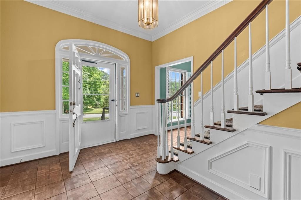 4 bedroom, 4 bathroom, 3,950 sq ft single family residence for sale at 105 Ole Hickory Trail, Carrollton, GA 30117 — photo 4