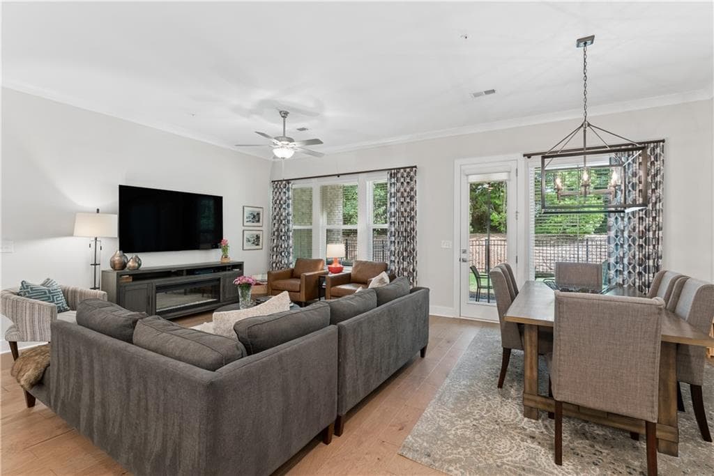 3 bedroom, 3 bathroom, 2,133 sq ft townhouse for sale at 1090 Harper Drive, Alpharetta, GA 30076 — photo 6