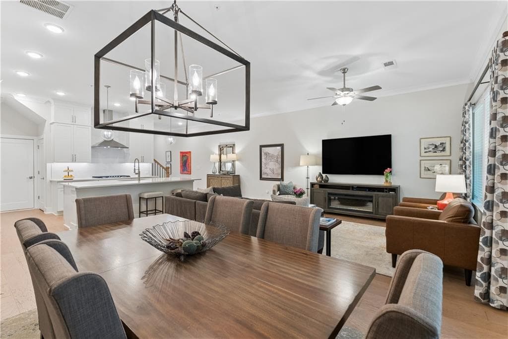 3 bedroom, 3 bathroom, 2,133 sq ft townhouse for sale at 1090 Harper Drive, Alpharetta, GA 30076 — photo 7