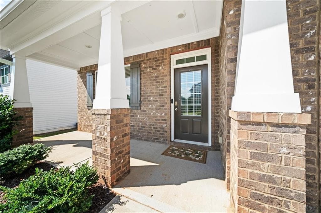 5 bedroom, 3 bathroom, 2,535 sq ft single family residence for sale at 84 Chasewood Lane, Dallas, GA 30132 — photo 2