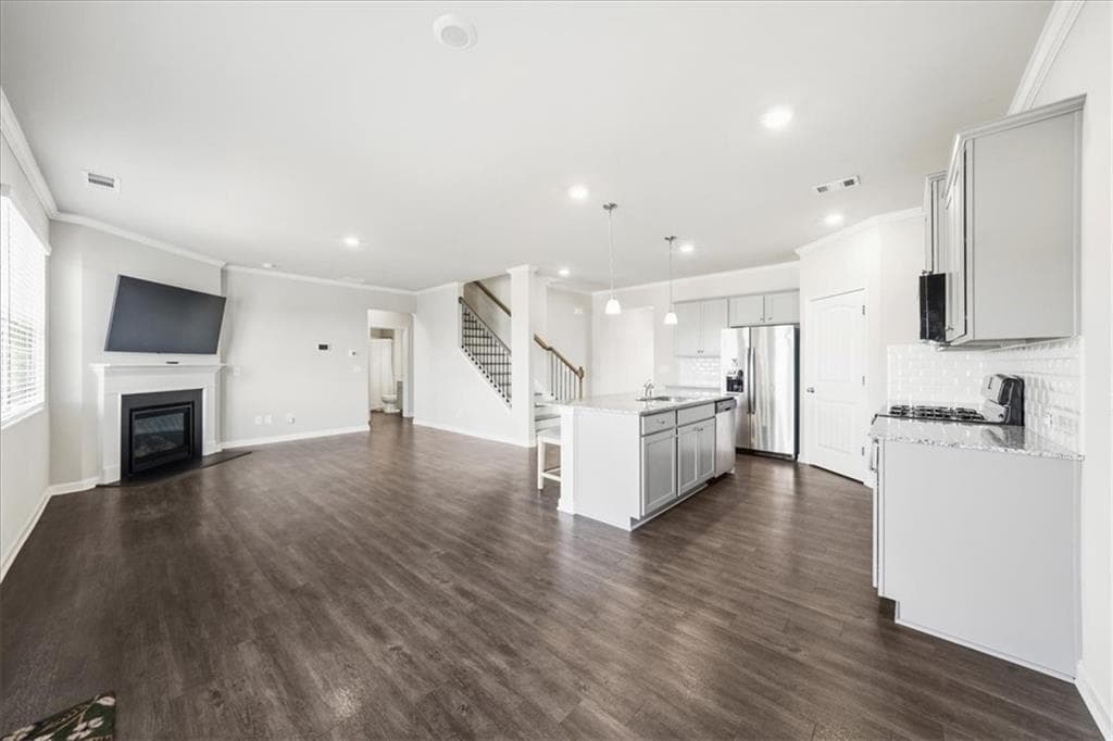 5 bedroom, 3 bathroom, 2,535 sq ft single family residence for sale at 84 Chasewood Lane, Dallas, GA 30132 — photo 9
