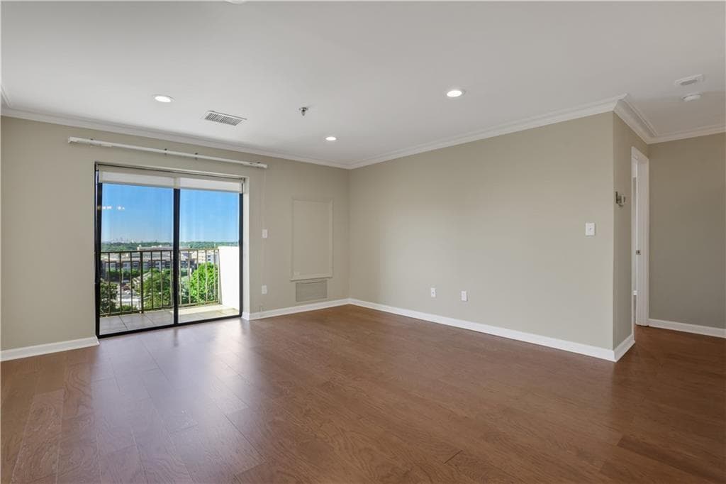 1 bedroom, 1 bathroom, 760 sq ft condominium for rent at 300 Johnson Ferry Road B902, Atlanta, GA 30328 for $2,458 a month — photo 5