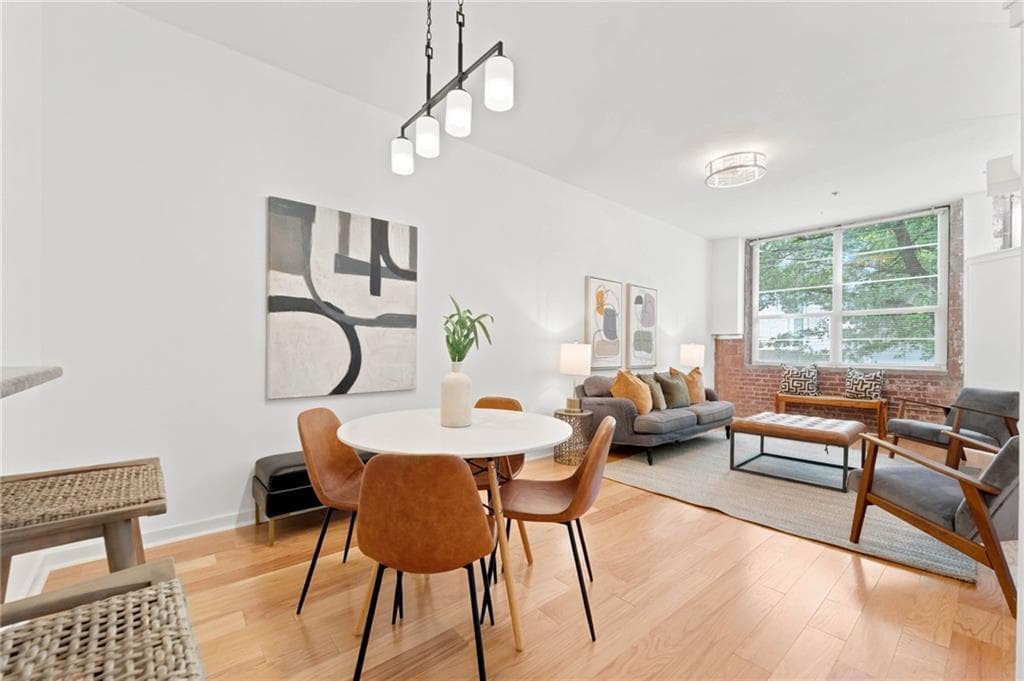 2 bedroom, 2 bathroom, 1,187 sq ft condominium for sale at 800 Peachtree Street 8227, Atlanta, GA 30308 — photo 5