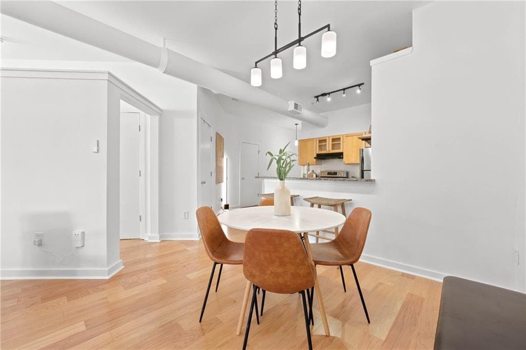 2 bedroom, 2 bathroom, 1,187 sq ft condominium for sale at 800 Peachtree Street 8227, Atlanta, GA 30308 — photo 10