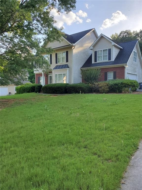4 bedroom, 4 bathroom, 2,627 sq ft single family residence for sale at 3819 Martingale Drive, Conyers, GA 30094 — photo 2