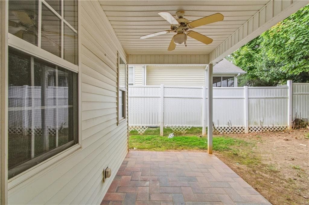2 bedroom, 2 bathroom, 1,616 sq ft single family residence for sale at 64 Garden Grove, Newnan, GA 30265 — photo 5