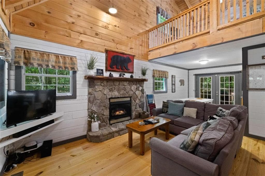 2 bedroom, 2 bathroom, 1,131 sq ft single family residence for sale at 218 Broken Arrow Way, Epworth, GA 30541 — photo 3