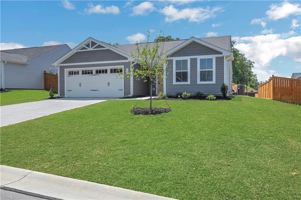 3 bedroom, 2 bathroom, 1,296 sq ft single family residence for sale at 111 Brent Boulevard, Calhoun, GA 30701
