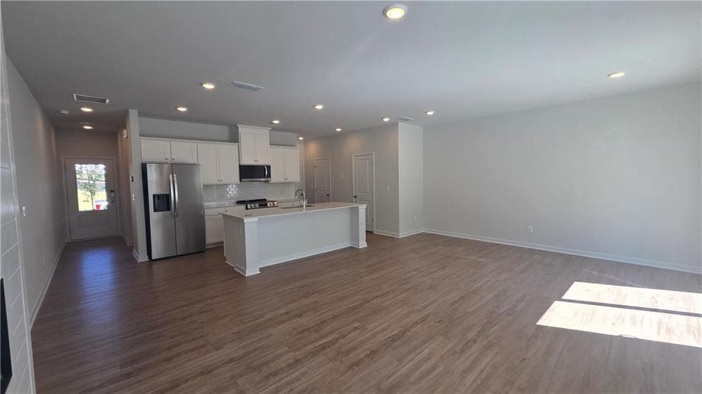 3 bedroom, 3 bathroom, 1,855 sq ft townhouse for rent at 7493 Clover Lane 126, Flowery Branch, GA 30542 for $2,250 a month — photo 3