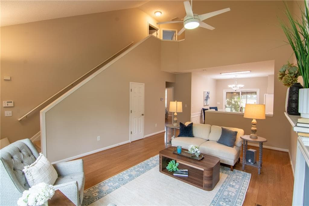 3 bedroom, 3 bathroom, 1,478 sq ft townhouse for sale at 5371 Medlock Corners Drive, Norcross, GA 30092 — photo 7