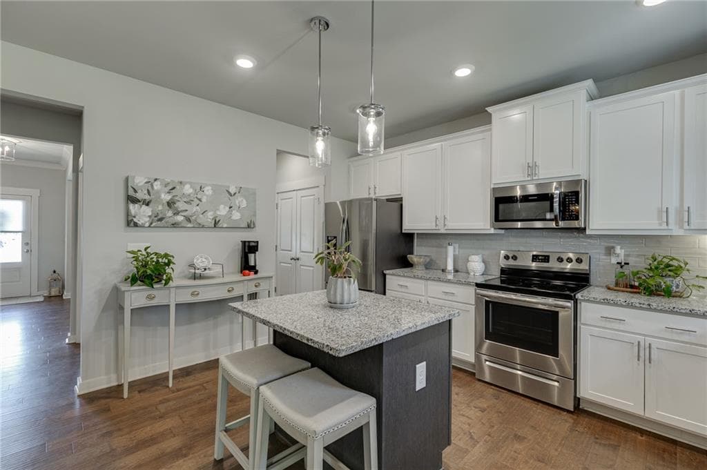 3 bedroom, 3 bathroom, 2,212 sq ft single family residence for sale at 4254 Links Boulevard, Jefferson, GA 30549 — photo 9