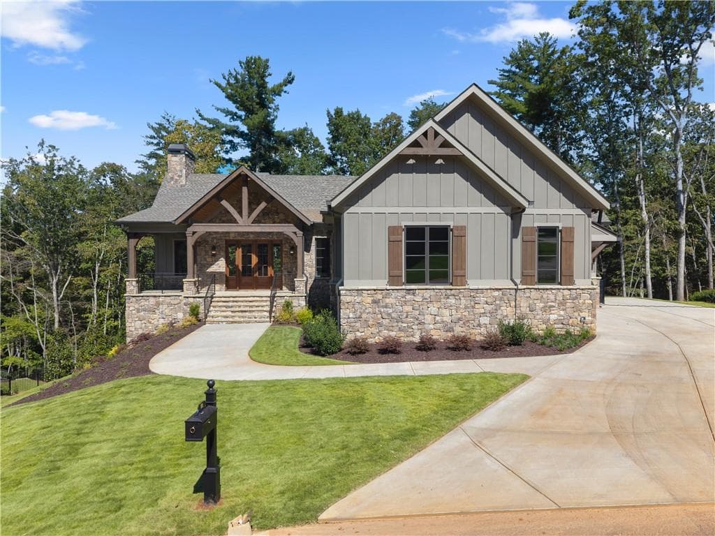 4 bedroom, 5 bathroom, 4,527 sq ft single family residence for sale at 30 Overlook Cove, Dahlonega, GA 30533 — photo 2
