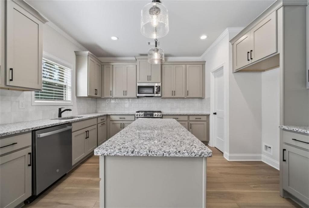 4 bedroom, 4 bathroom, 2,470 sq ft single family residence for sale at 907 Bessie Court, Loganville, GA 30052 — photo 8